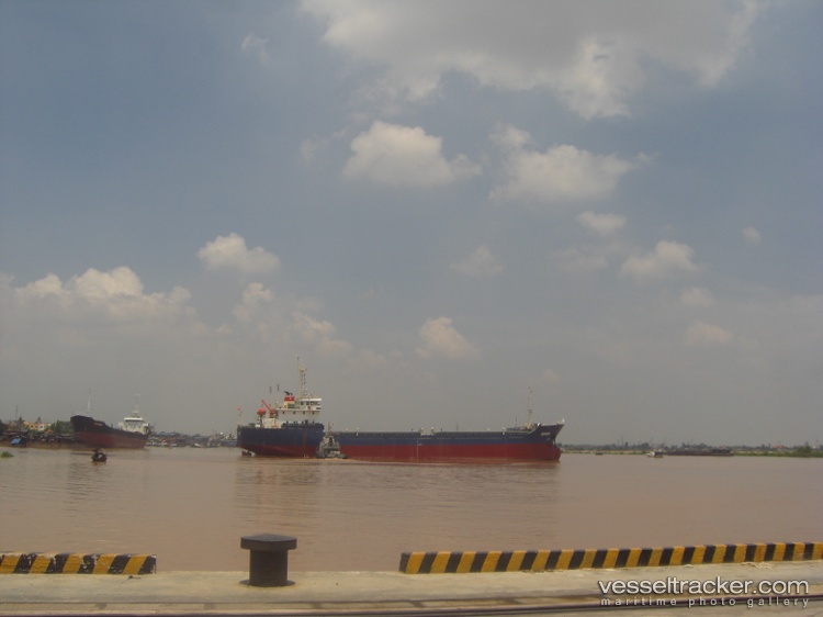 Bien Nam IMO 9520314, dwt 4374, built 2008, flag Vietnam, manager Vietnam Agriculture and Rural Bank, owner Vietnam Government.