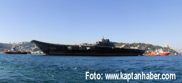 Varyag passing the Strait of Istanbul (Photo property of www.kaptanhaber.com)