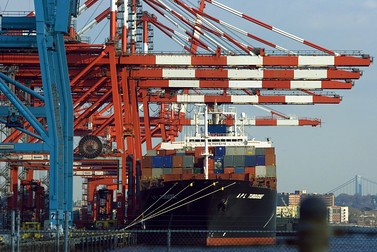 Draw for lucrative part-time jobs at LA/LB ports is on again