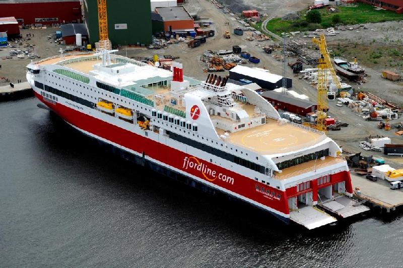 Bergen Group Christens Fjord Line’s New Cruise Ferry (Norway) SHIPBUILDING SeaNews