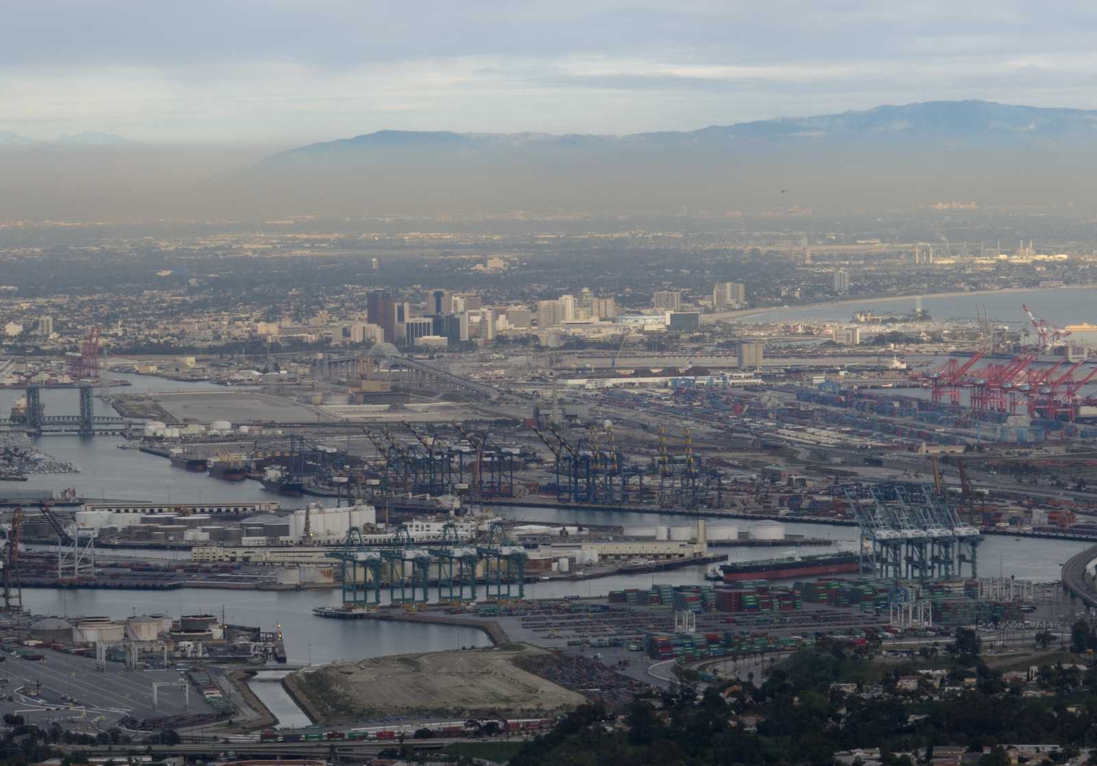 Air Pollution Falls At Long Beach Since 2005 As Green Efforts Mount Air Pollution Falls At Long Beach Since 2005 As Green Efforts Mount