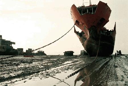 Ships Beached for Scrap as Returns Reach Record Low