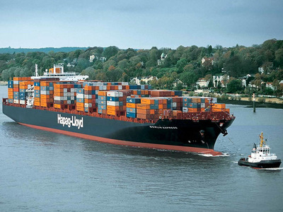 Maersk considers adopting Hapag-Lloyd 'watchdog' hazmat software system