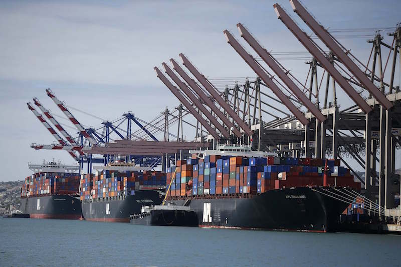 LA port posts record box volumes of 8.8m TEU in 2016