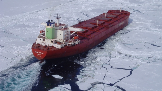 IMO to consider banning use of heavy fuel oil by ships in the Arctic