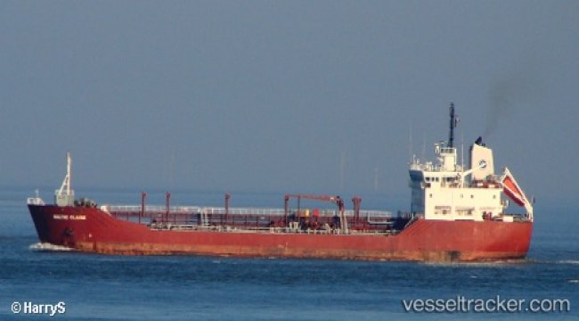 Pirate attack off Brass