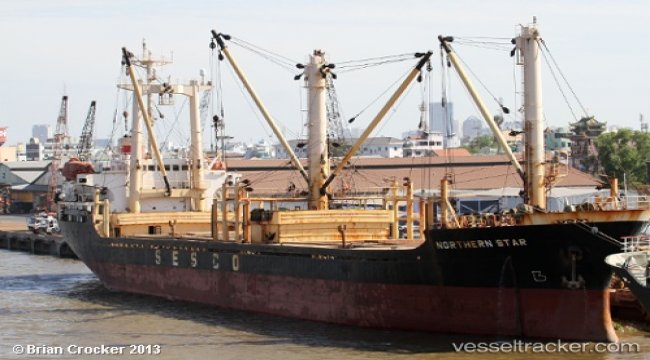Freighter detained for illegally recuriting Filipinos