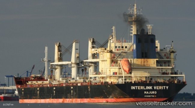Bulkcarrier disabled