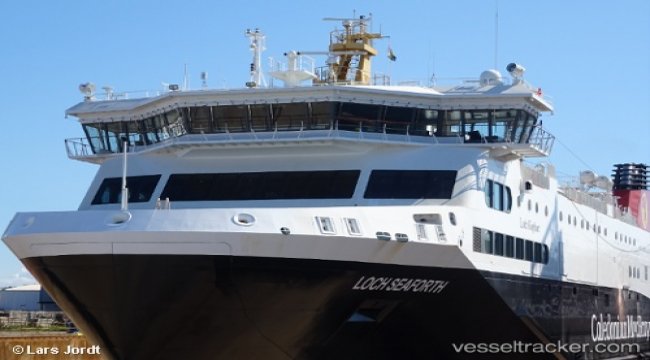 Further delays on ferry route after power outage
