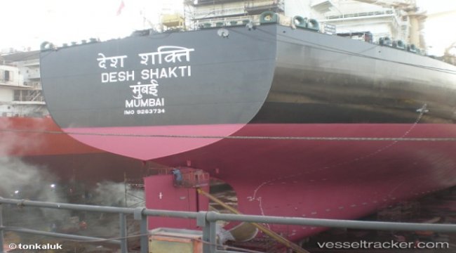 Officials started inspections of tanker suspected in hit-and-run collision