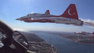 Wonderful Bosporus photos from the cockpit of Turkish Stars
