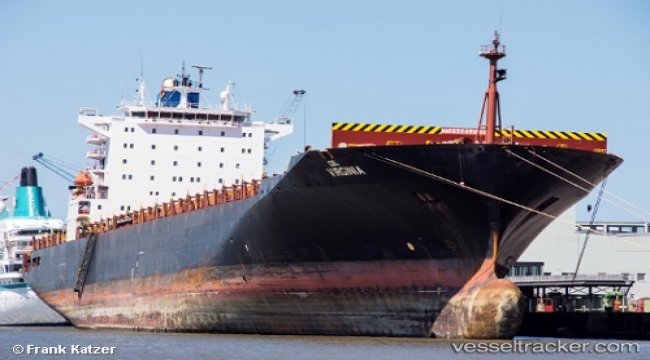 Bunker oil tank breached in collision