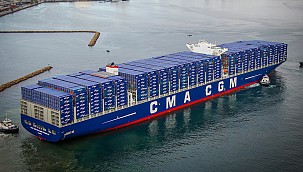 CMA CGM Group Begins LNG Fueling in Rotterdam for Containerships!