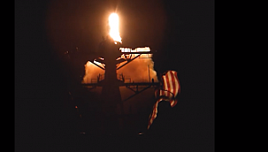 U.S. Navy Destroyer Shoots Down an ICBM for the First Time!