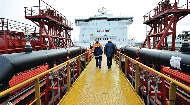 Shell to try hydrogen fuel cell technology on a Ro-Ro ship!