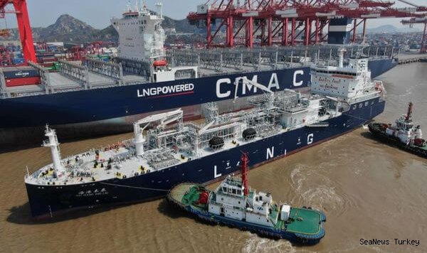 China's first ship-to-ship LNG bunkering: 7,000 cubic meters of LNG in 10 hours to CMA CGM Symi!