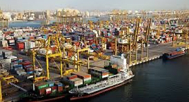 Alphaliner says green shipping will increase megamax numbers