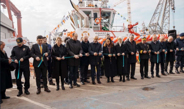 Sanmar signs deal to provide major global operator with fully electric tug .