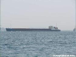 Freighter ran aground over oil pipeline, river Don