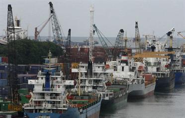 Despite growing overcapacity numbers of lay-ups appears to slow