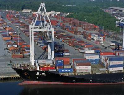 US box imports up 5.2pc in August year on year, but no change from July