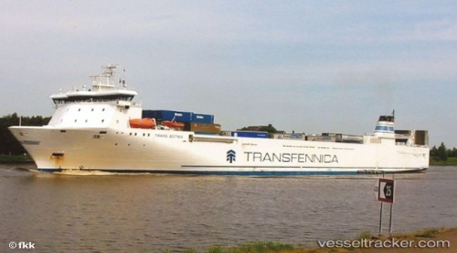 Ferry suffered oil cooling systeem trouble