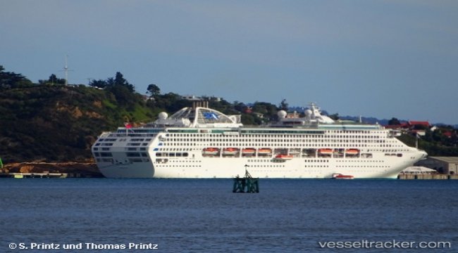 High seas abuzz with Royal Princess ships - The Province